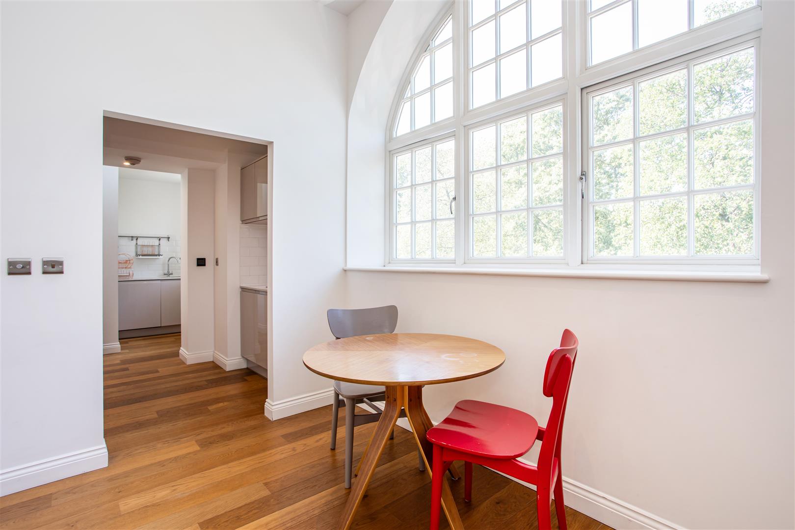 2 bed property in 79 Harford Street, London